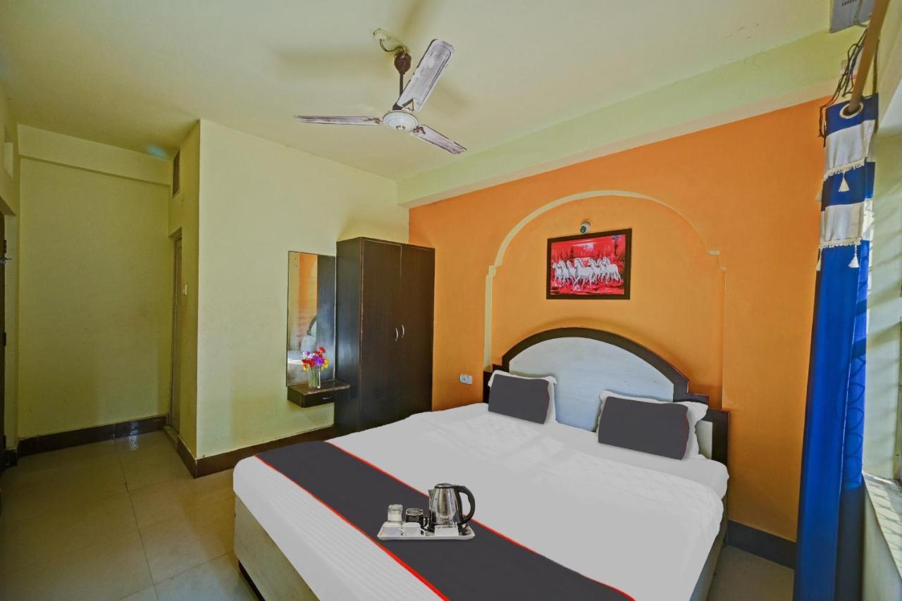 Collection O Shree Bhumi Hotel Puri Ngoại thất bức ảnh