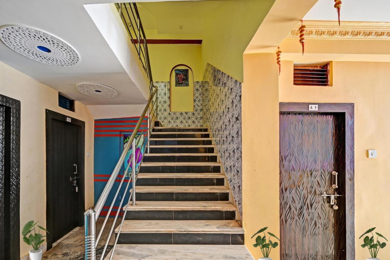 Collection O Shree Bhumi Hotel Puri Ngoại thất bức ảnh