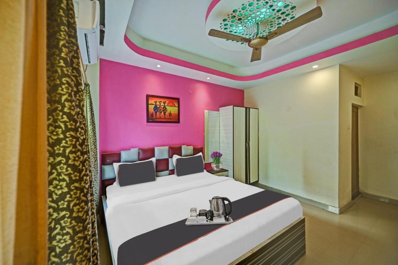 Collection O Shree Bhumi Hotel Puri Ngoại thất bức ảnh